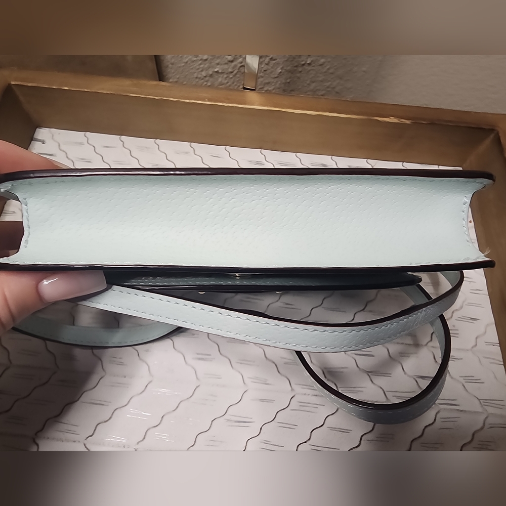 NWOT Kate Spade mint green Mikka Grove Street Crossbody - Picture 4 of 16